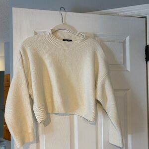 Love Tree Cozy White Women's Cropped Sweater